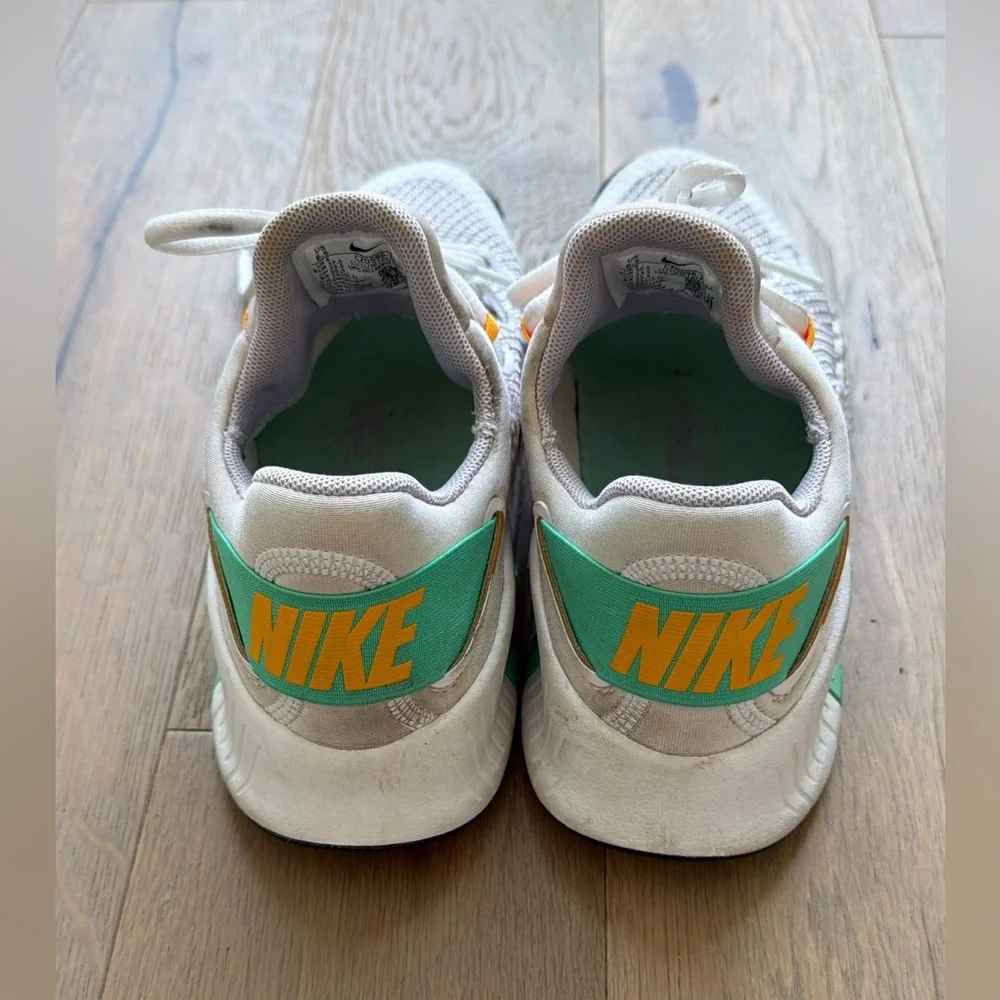 NIKE FREE METCON - Picture 3 of 3